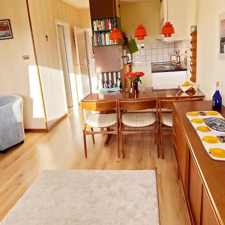 Reetdachwohnung 200m Vom Ordinger * Böhl