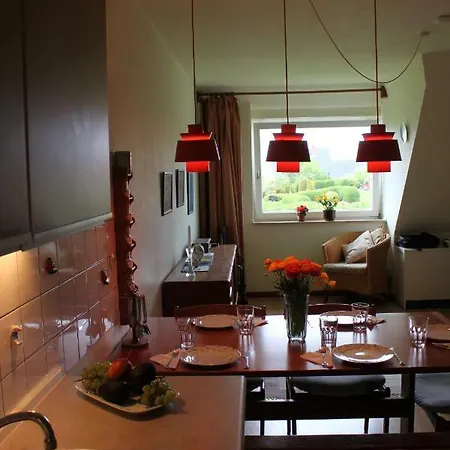 Reetdachwohnung 200m Vom Ordinger